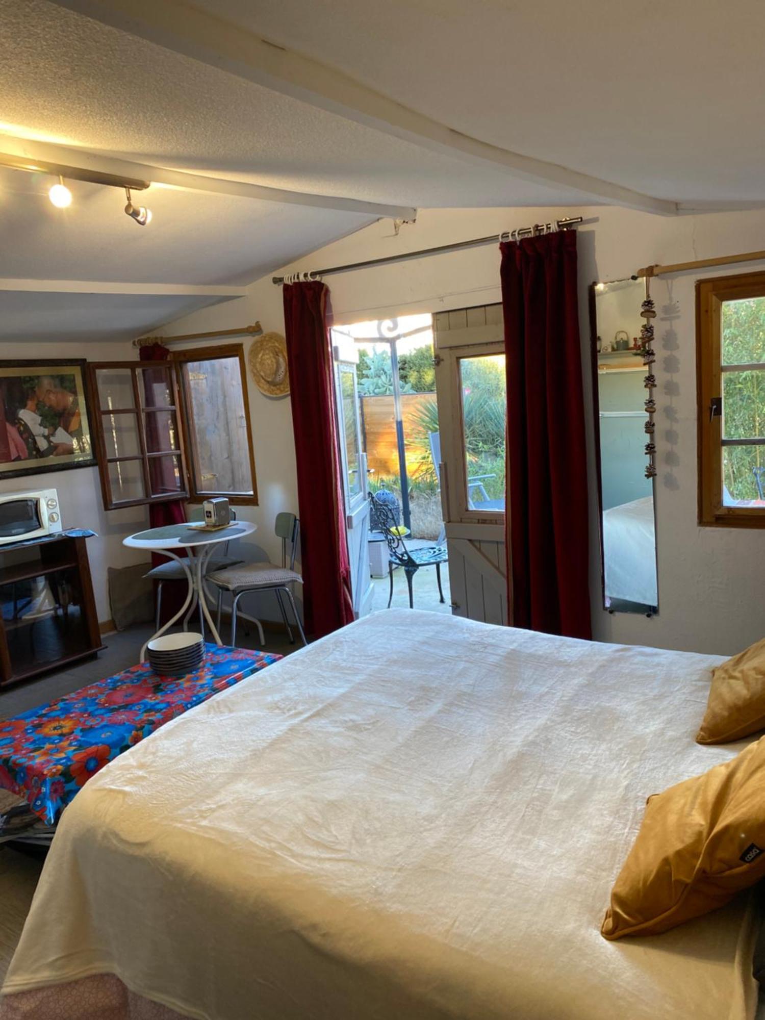 Chalet Des Oliviers 20Mn Des Plages Climatise Beziers Exterior photo